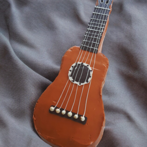 Guitar Cake