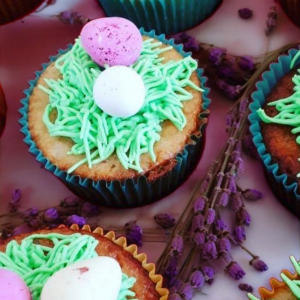 Easter Cup CAke