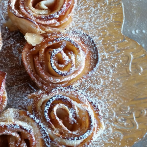 Mini Apple Rose Pie