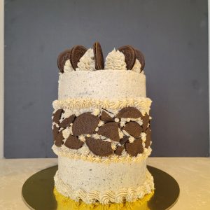 Cookies & Cream Cake